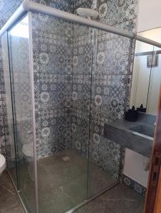 Et badeværelse på Divas do mar kitnet 7