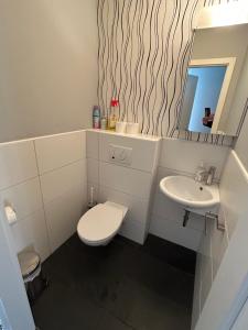 Billede fra billedgalleriet på Exclusiv Apartment Rödermark 3 Schlafzimmer i Rödermark