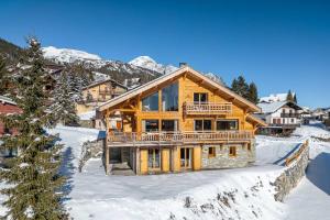 Naturlandskabet i nærheden af chaletet