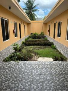 Jardí fora de Hotel Krikas
