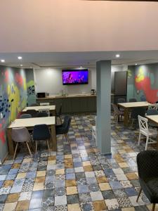 Et tv og/eller underholdning på SzaboFFcsik