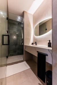 Koupelna v ubytování New Architect & Design Studio - CFC & Maarif