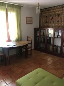 Biblioteket i feriehuset + 1 billede