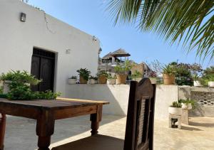 Balkón nebo terasa v ubytování Amani Guest House, Utukuni Lamu Island