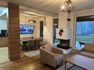 Et tv og/eller underholdning på Villa Sunshine Brezovicë