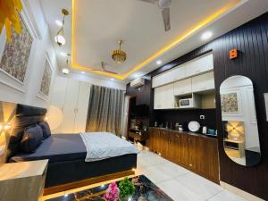 Gallery image of The luxury Nest in Noida