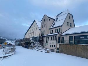 Le Grand Connétable om vinteren