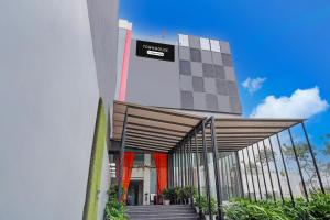 Budova, kde se hotel nachází + 57 fotografií