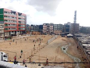 En strand i nærheden af lejligheden