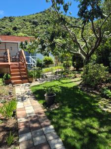 En have udenfor Waikawa Retreat