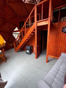 En balkon eller terrasse på Domo Algarrobo Bosque y Mar