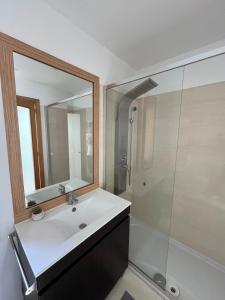 Et badeværelse på Alojamento Local Pando