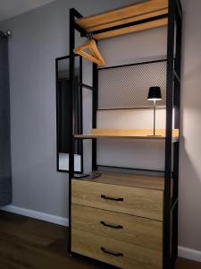 En eller flere senge i et værelse på Santa Catalina Surf Studio + 4 billeder