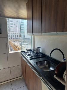 Køkken eller tekøkken på Ap BC na Av central