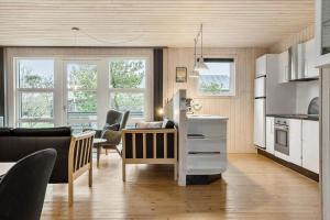 Køkken eller tekøkken på 1322-Snedsted-Lykkens-Hab-21