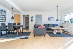 Et opholdsområde på 894-Hvide-Sande-Bredgade-1-nr-4 + 23 billeder