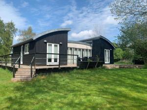 Budova, kde se prázdninový dům nachází