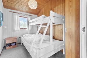 En eller flere senge i et værelse på R905-Rodvig-Stevns-Stuven-5