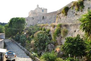 Gallery image of Castelmilazzo in Milazzo