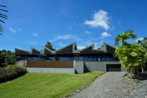 En have udenfor The Cassowary - Luxury Rainforest Retreat