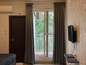 Et tv og/eller underholdning på Oris Brookefield + 35 billeder