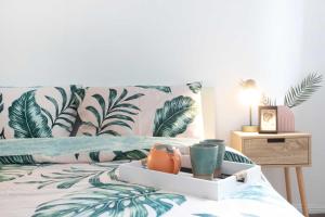 Giường trong phòng chung tại The Salty Deck +19 ảnh