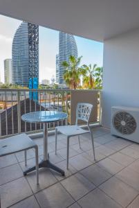 Balkón nebo terasa v ubytování Broadbeach Savannah Resort