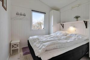 En eller flere senge i et værelse på FJ4000-Kirke-Hyllinge-Smedegardsvej-5-C