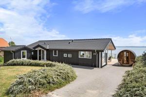 Bygningen som feriehuset ligger i