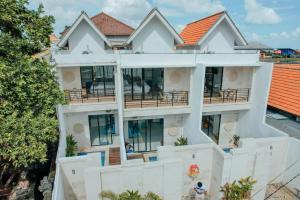 Bygningen som villaen ligger i