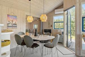 Et opholdsområde på LF11107-Struer-Skovvej-7 + 24 billeder