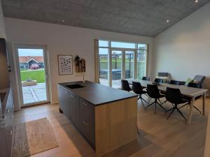 Køkken eller tekøkken på LF12742-Vinderup-Kildebakken-42