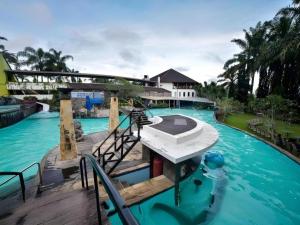 Swimmingpoolen hos eller tæt på KLUB BUNGA THEME PARK HOTEL