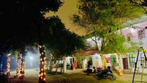 Gallery image of Teerthraj guest house in Prayagraj