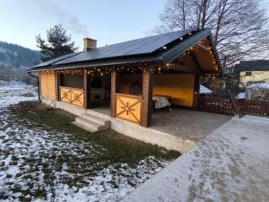 En generel udsigt til bjerge eller udsigt til bjerge taget fra den private indkvartering