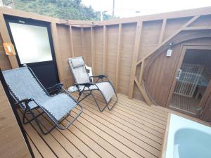 En terrasse eller udendørsområde på Sea-Dweller + 1 billede