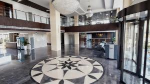 Vstupní hala nebo recepce v ubytování Kinno International Hotel + 52 fotografií