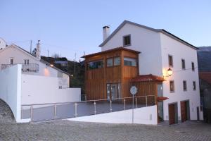 Gallery image of Casa do Telheiro in Sabugueiro
