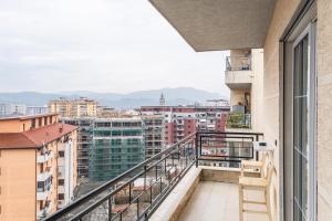 En generel udsigt til bjerge eller udsigt til bjerge taget fra lejligheden