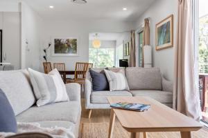 Et opholdsområde på Elements of Hyams - perfect Hyams Beach getaway