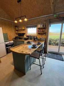 Køkken eller tekøkken på Barn 2 + 7 billeder