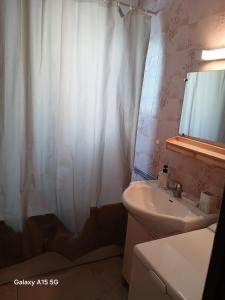 Ảnh trong thư viện ảnh của Luz Saint Sauveur apartment with private parking ở Luz-Saint-Sauveur