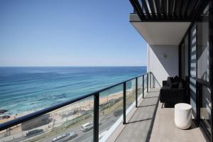 En generel havudsigt eller havudsigten taget fra lejligheden + 5 billeder