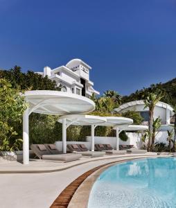 费特希耶游艇经典酒店-精品级度假村的别墅 - 带游泳池和遮阳伞