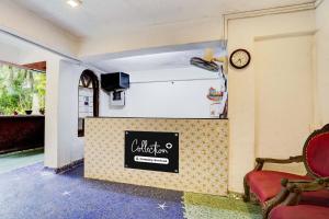 Et tv og/eller underholdning på Super Collection O Holiday Street Calangute Formerly Shruti Resort + 38 billeder