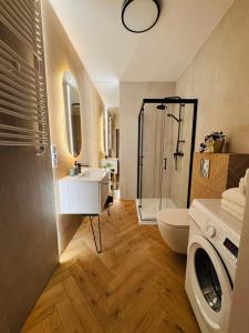 Et badeværelse på AparatmentySnu, Dębowa I