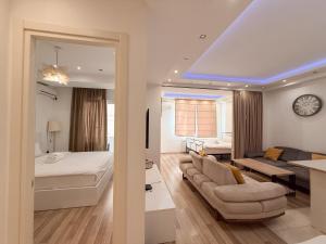 Postel nebo postele na pokoji v ubytování Super Luxury Apartments