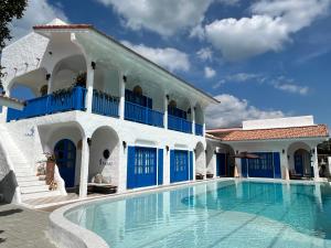 Swimmingpoolen hos eller tæt på Casa Bella Khaolak