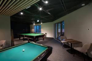 Billardbord på Skigyimes Hotel