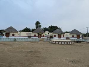 Swimmingpoolen hos eller tæt på Khoyla Homestay